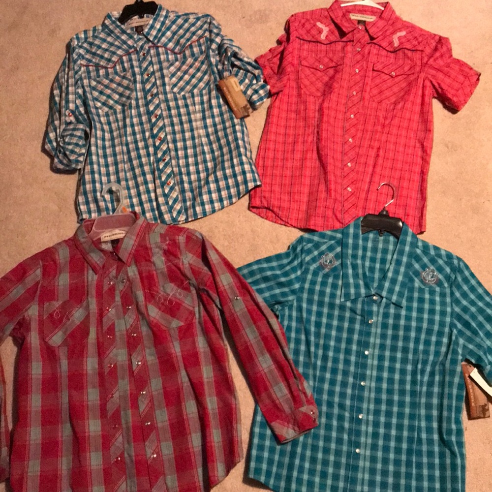 Bit and Bridle western shirts. Brand new. Size M